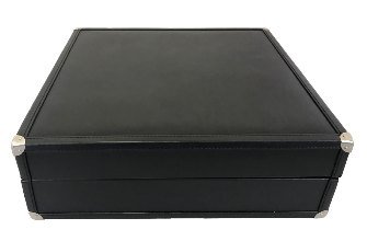 Coffret en cuir noir