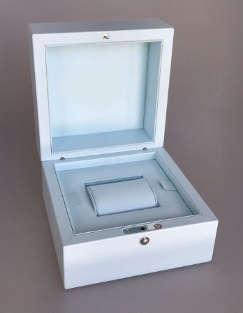 Écrin montre laqué blanc
